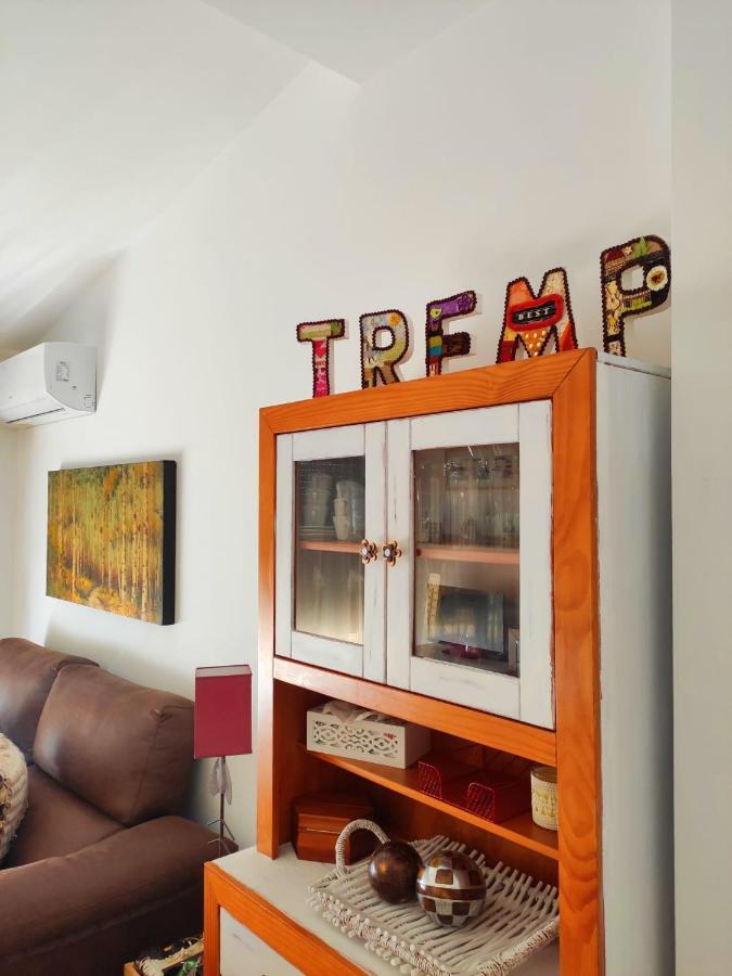 Acogedor Atico Duplex En Tremp Apartment Exterior foto