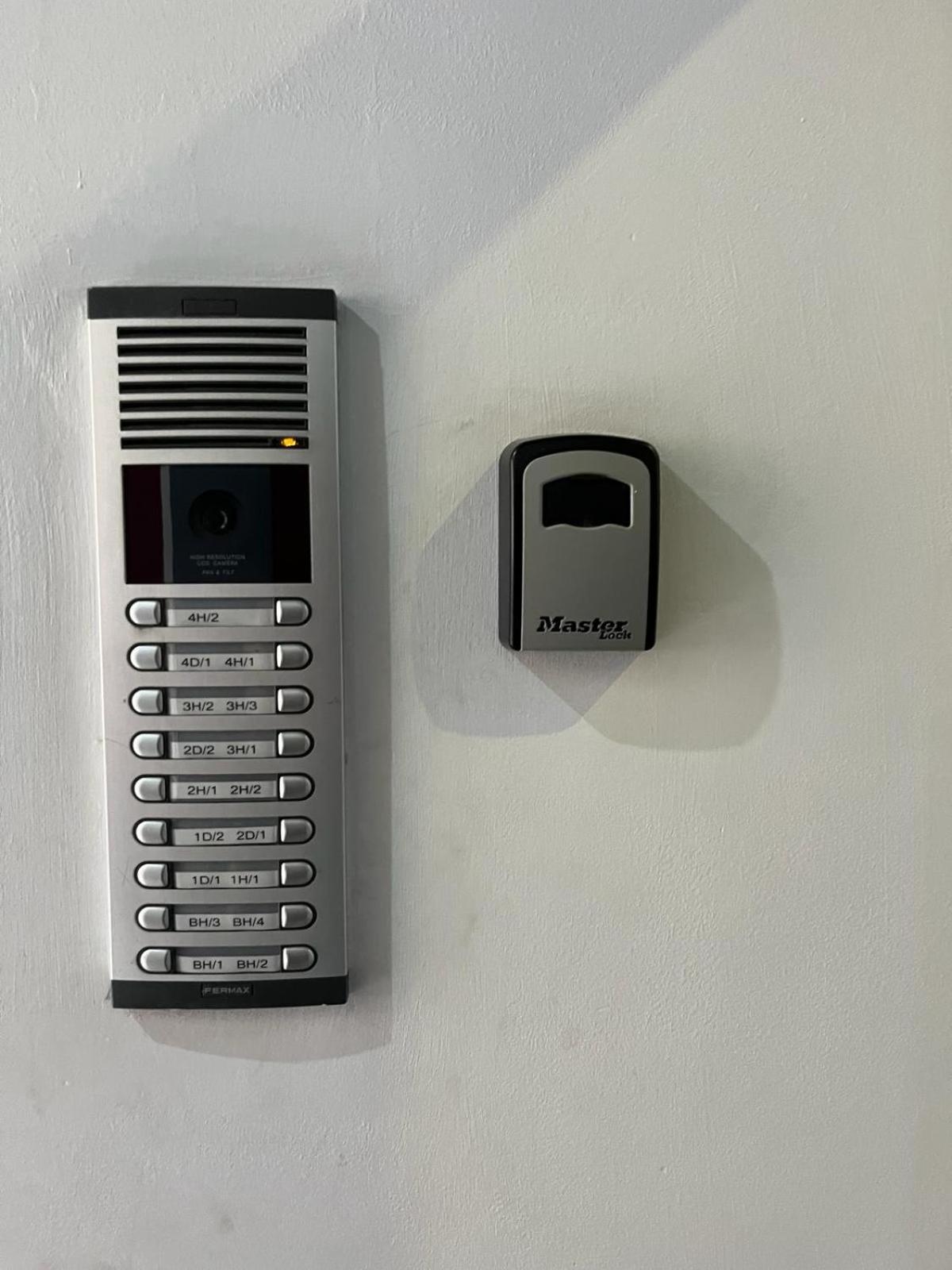 Acogedor Atico Duplex En Tremp Apartment Exterior foto